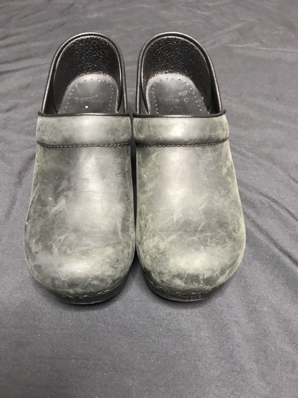 Dansko black Clog size 39 wide